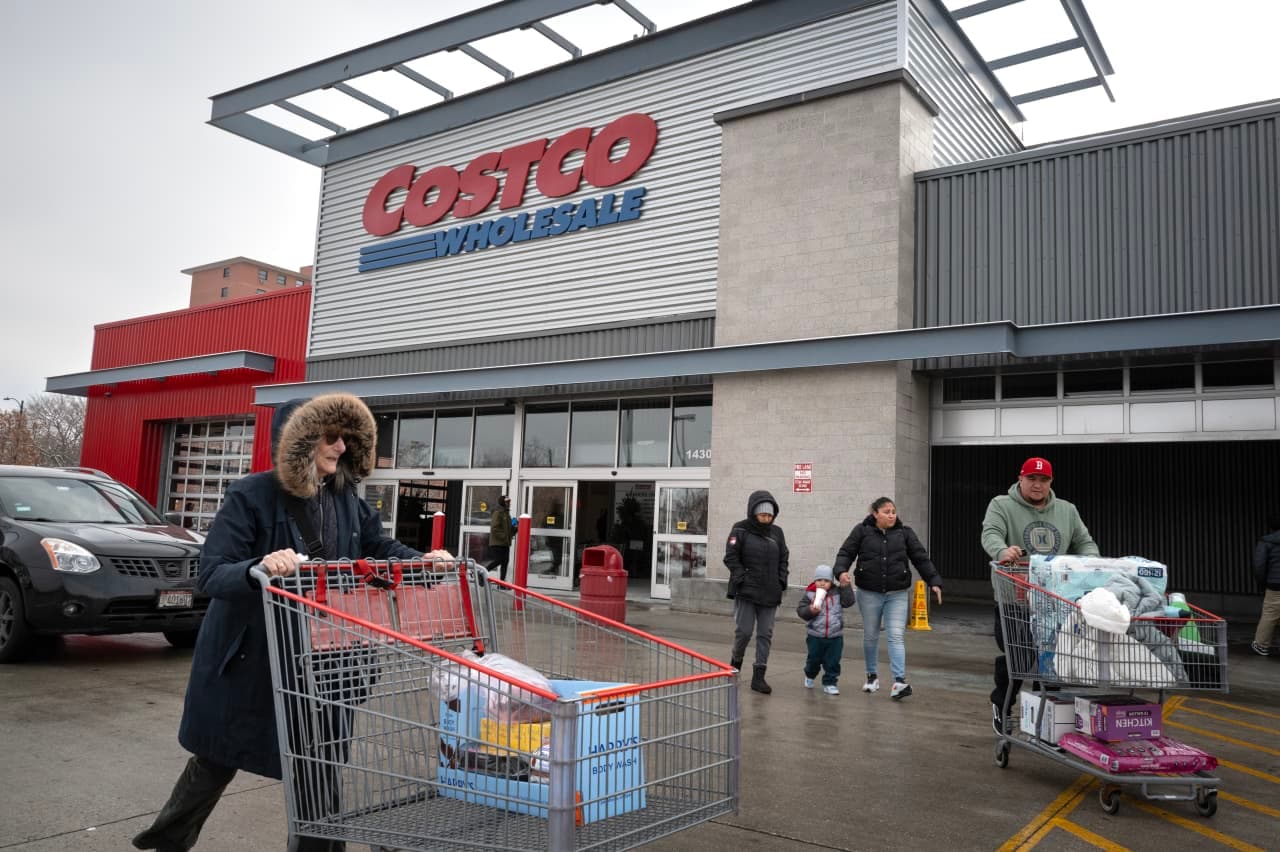 Costco earnings beat expectations, thanks to tariff refunds