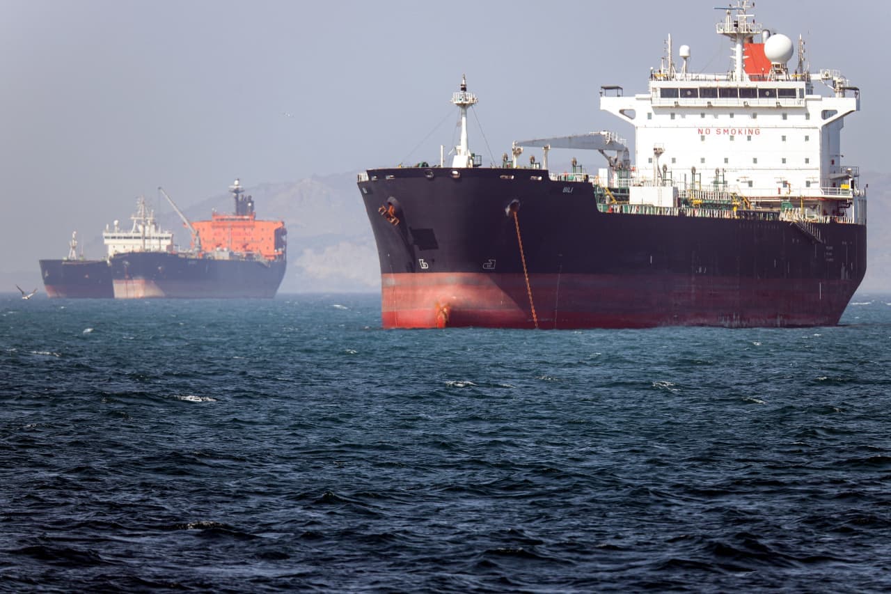 ‘The $100 level is ours for awhile’: Oil won’t be getting cheap anytime soon, no matter what happens in the Gulf