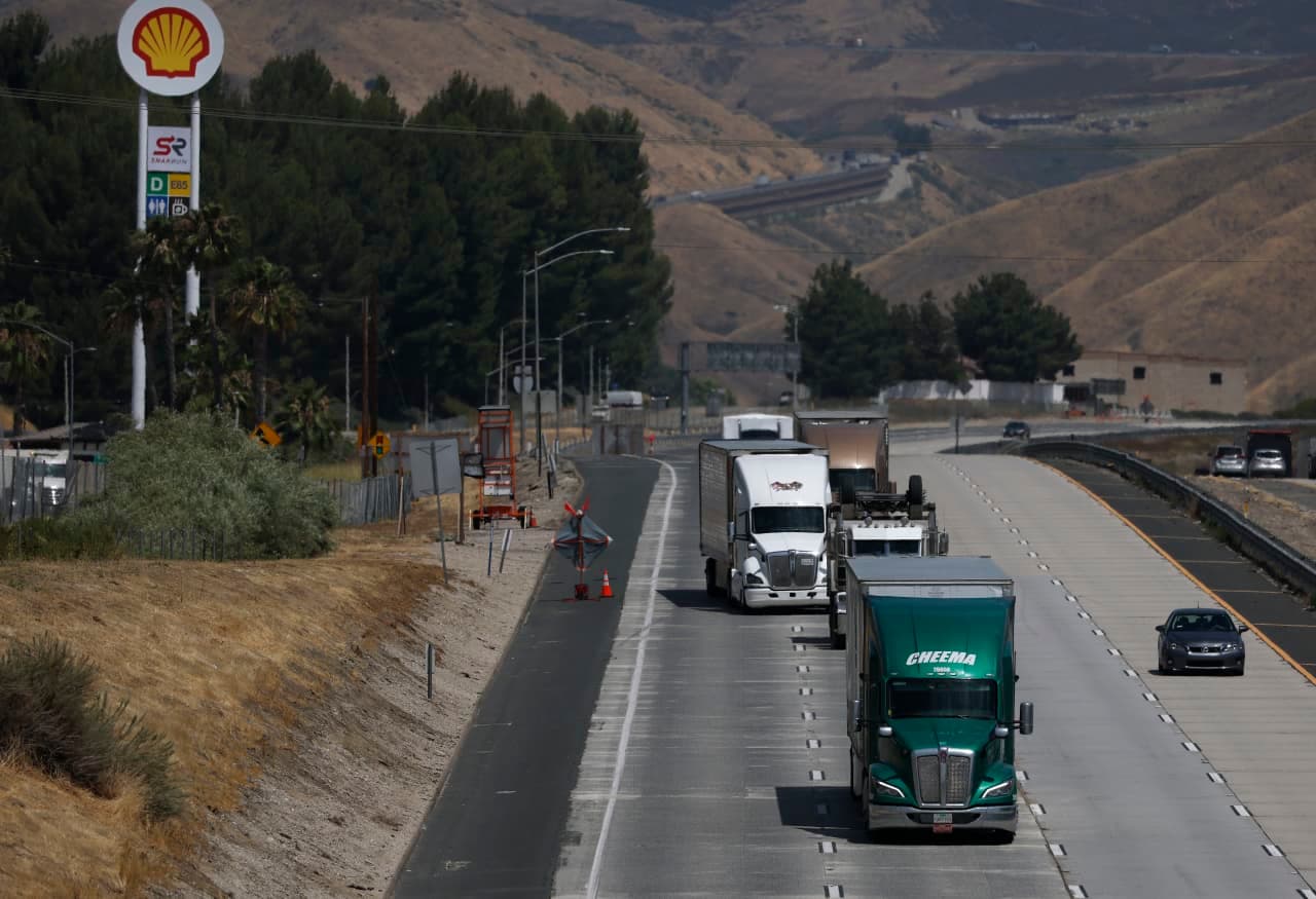 The U.S. economy is defying gravity. Here’s all the good news.
