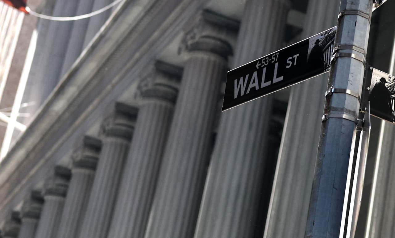 HSBC addresses the concerns that are gripping the stock market — and dismisses most of them