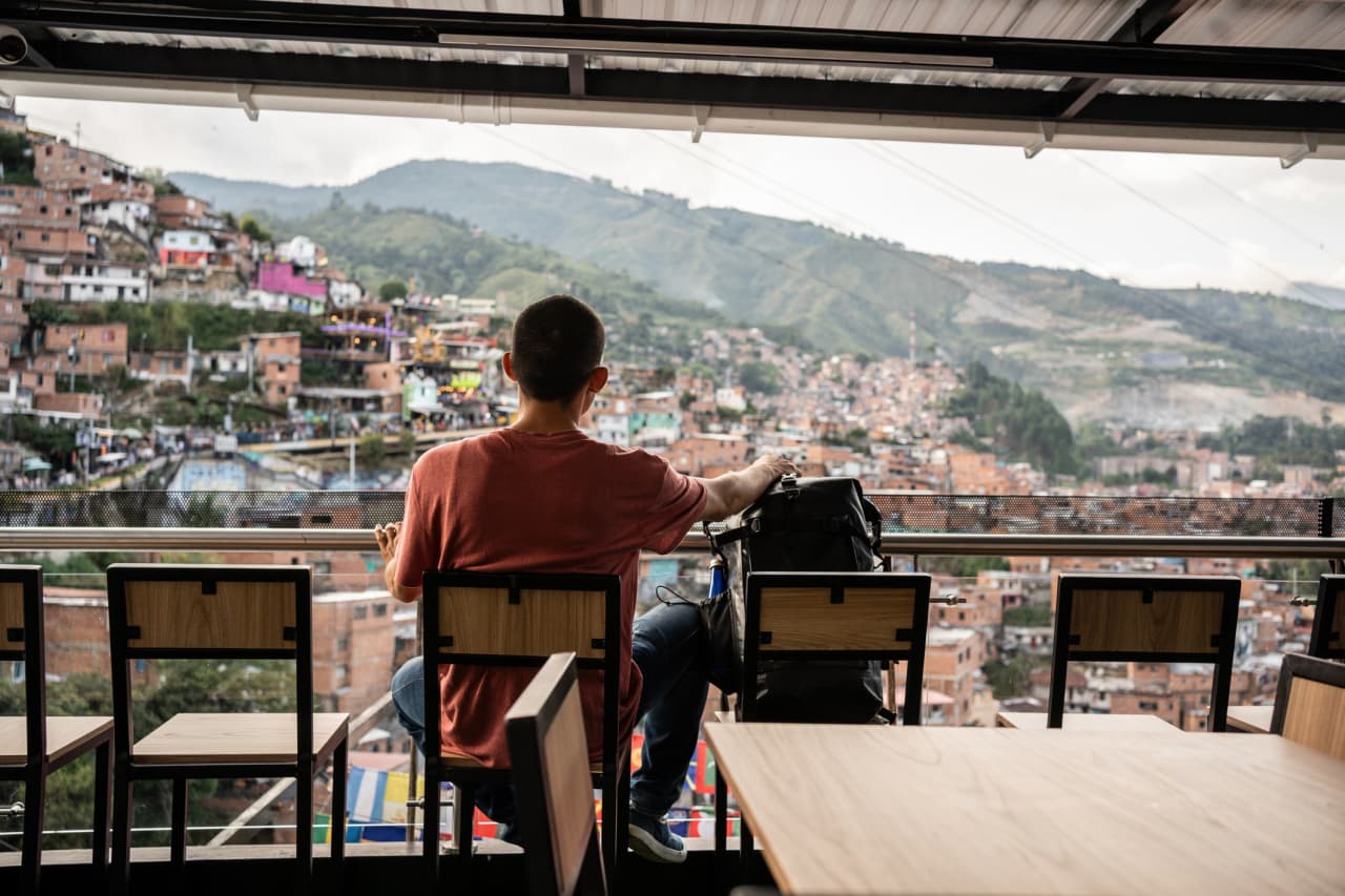 Want to retire with more money? Leave the country for work early in your career.