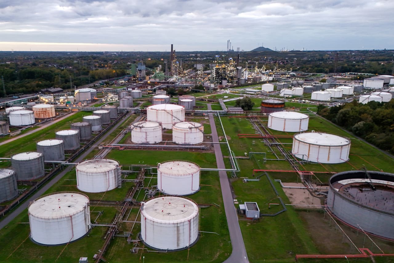 This one chart tells you everything you need to know about Exxon, Chevron and BP’s forecast-beating earnings