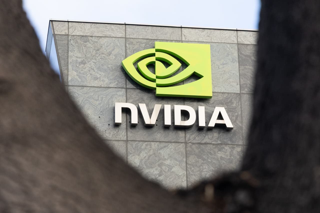 Micron and other chip stocks spring back to life after bruising selloff